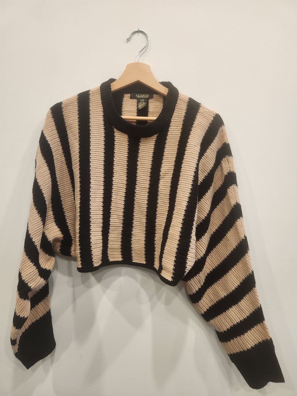 Cropped Striped Crewneck Sweater - Black & Beige